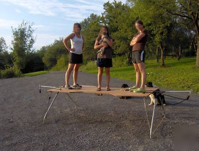 Alpaca shearing table with accessories