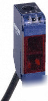 XUK1ARCNL2 50X50 reflex photo-elec sensor,pre-wired