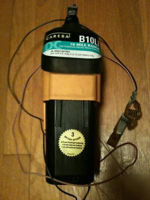 10 mile range electric fence controller battery powered