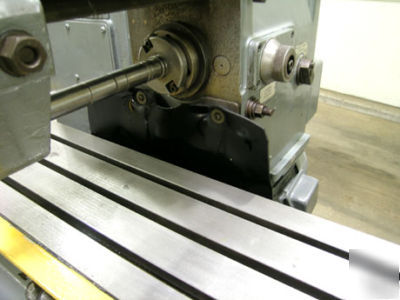 Cincinnati series 107-122.5 powermatic horizontal mill