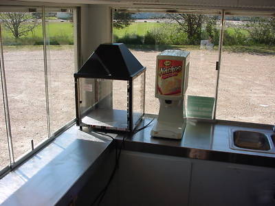2008 custom 7.5 x 16 catering / concession trailer