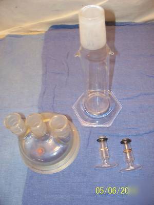 Ace 3 neck reaction flask head & pyrex cylinder & hooks