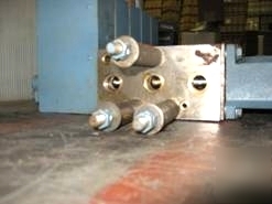New - dynex/rivett control valve p/n UE6888-4N03