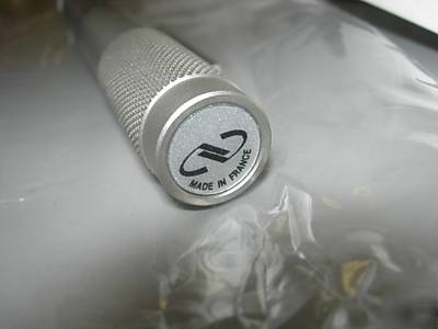 New in box newport sm-50 vernier micrometer w/wrench