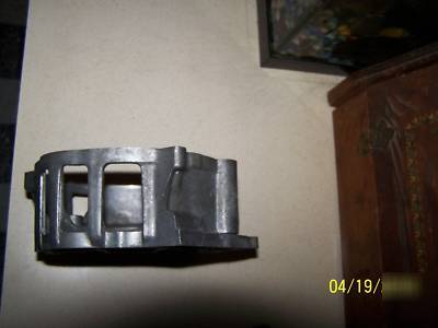 Yamaha EF1000 crankcase cover ***nice*** 