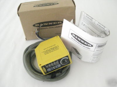 New banner Q60AFV ser. sensor w red emitter & brakt (P9