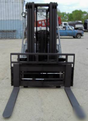 Toyota 6FGCU45 9,000#, cushion tired forklift, fork pos