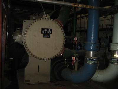 Trane chiller 800 ton, institutional size 1998 r-123 