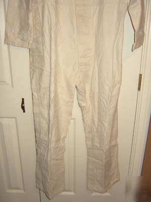 Coveralls â€“ white - large - explosiveshandlers -preown 