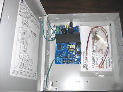 New altronix 12 or 24VDC 2.5 amp AL300ULX power supply 