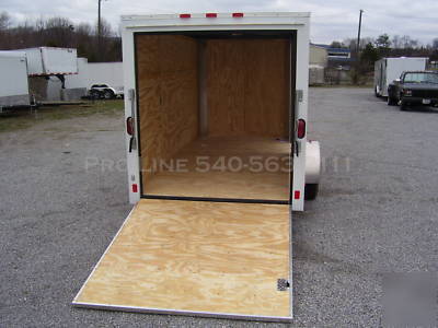 Pace 6 x 12 v nose enclosed trailer