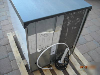 Scotsman ice machine CM3 model CME456