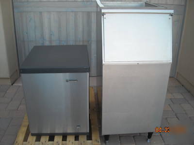 Scotsman ice machine CM3 model CME456