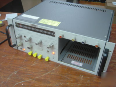 Wiltron sweep generator mainframe