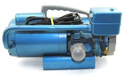 Bell & gossett 1/2 hp oil-less portable air compressor