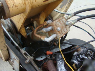 Jacobsen oscillatory vibrating pipe wire plow trencher 
