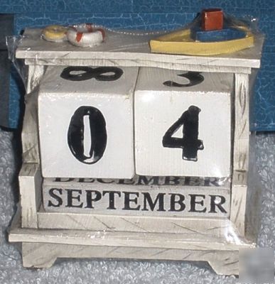 New little toy boat block calendar 