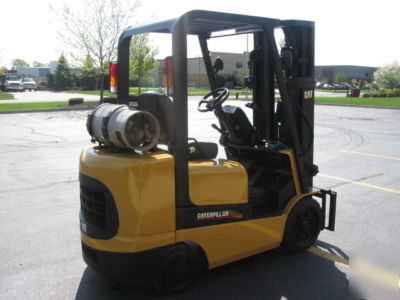 2002 caterpillar 5,000 lb lift truck forklift 5000 