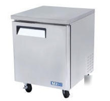 Solid door refrigerator, undercounter turbo air mur-28