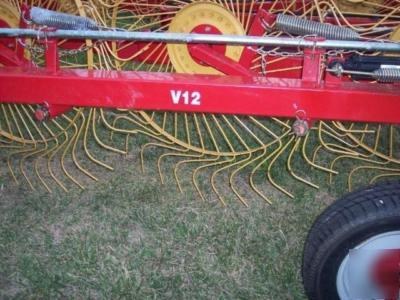 New 12 wheel v hay rake ----- 4 ground wheels