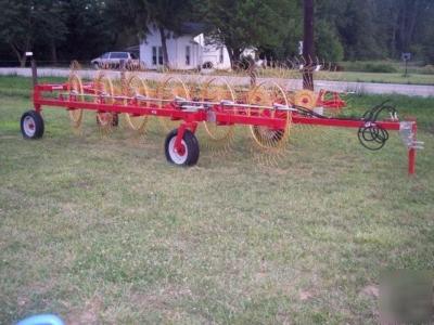 New 12 wheel v hay rake ----- 4 ground wheels