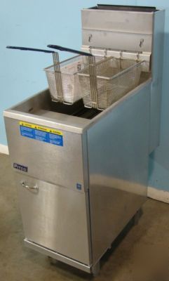 New pitco 45C+ single well deep fryer, ng