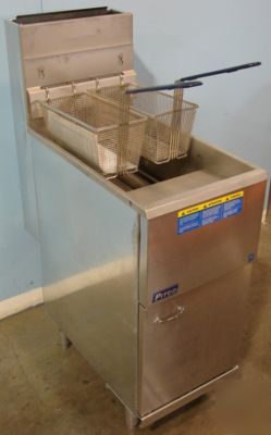 New pitco 45C+ single well deep fryer, ng