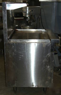 Royal gas griddle/oven combination unit