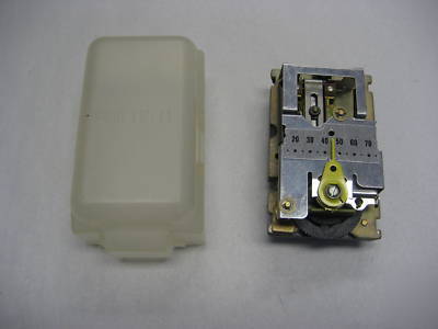 Honeywell HP972B1005 pneumatic humidity controller