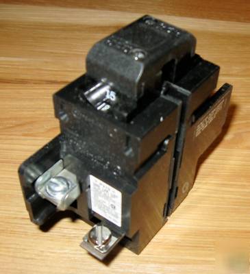 Ite pushmatic 2 pole 15A 15 amp breaker P215 
