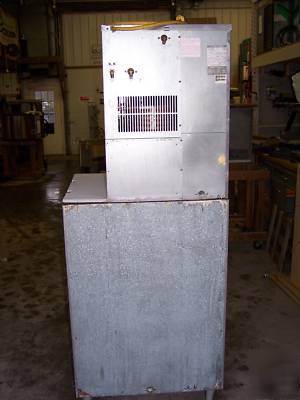Nice used hoshizaki KM500 wtrcld ice mach. head w/bin