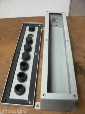 Rittel electromate 8-pushbutton enclosure 18X4X4 12/13 