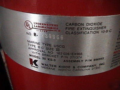 CO2 fire extinguisher carbon dioxide 20 lbs kidde