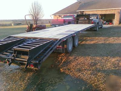 New 2010 32' gooseneck equipment trailer with dovetail