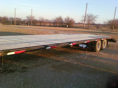 New 2010 32' gooseneck equipment trailer with dovetail