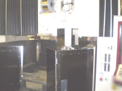 Nice hitachi model 810Q cnc wire edm