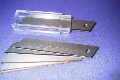 10X spare knife blade 18MM snap off type