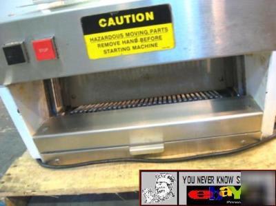 Commercial oliver counter top bread slicer model # 711