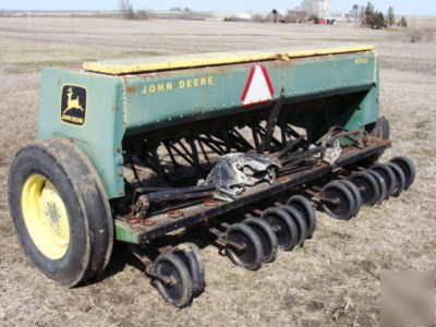 John deere 8350 drill planter 