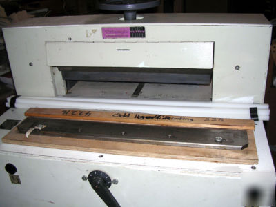 Mbm triumph electric paper cutter ideal 48/3