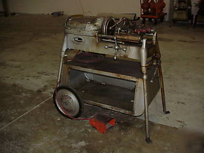 Ridgid - model 535 pipe threader w/ rigid cart