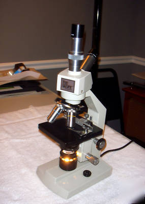 The skope by science kit microscope