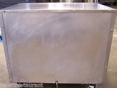 Toastmaster 3B84D electric 2 drawer food warming unit