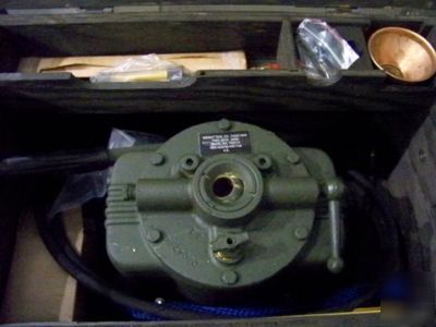 Wright tool hydraulic oil hand pump kit 5000 psi + case