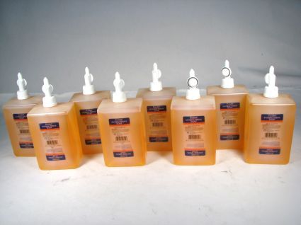 Lot of 8 provue antibacterial soap 1100ML refill