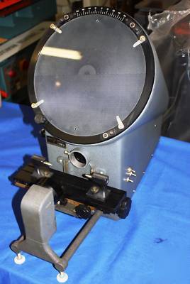Micro-vu 500 hp optical comparator 12