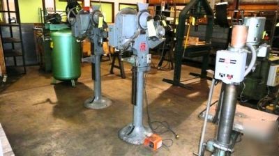 Chicago single spindle rivet& stud riveter bowl feeder 