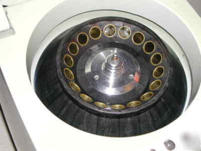 Vwr galaxy 16 microcentrifuge, cap. 18X1.5/2.0ML tubes