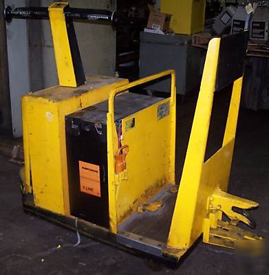 Yale electric tugger unit