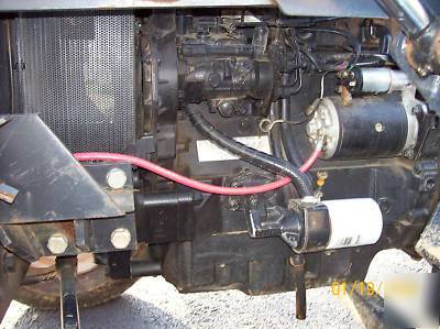 2000 massey ferguson 271 diesel tractor w/ loader only